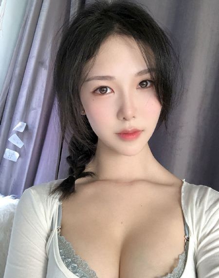 女性恋白丝腿榨精视频_DVD全集在线观看
